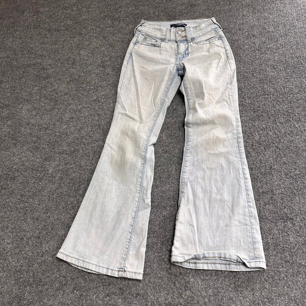 Aeropostale Jeans Womens Size 000 Short Light Wash Low Rise Flare Stretch Denim